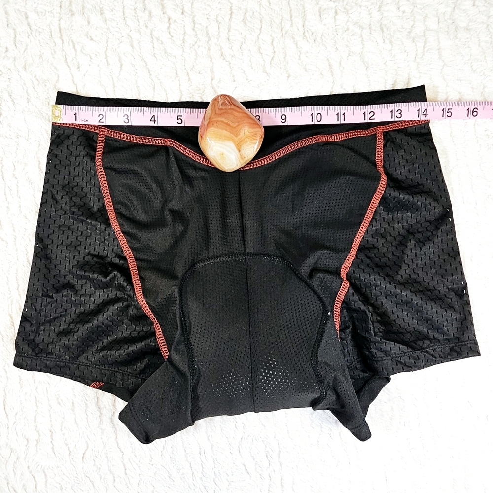 MTB Riding Shorts - Picture 5 of 12